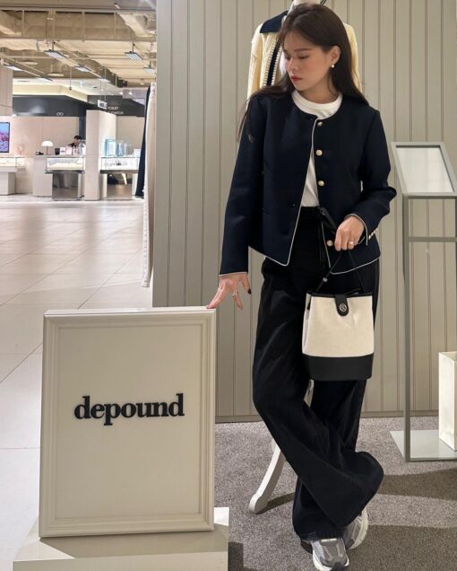 DEPOUND TOWN BAG (BUCKET SHOULDER) - Image 6