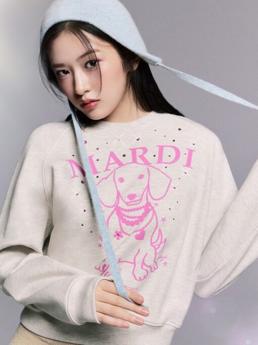 MARDI MERCREDI SWEATSHIRT RAGLAN SWING THE TAIL DDANJI PEARL NECKLACE STONE EMBELLISHED