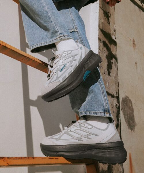 Alternative view of UMBRO HIGH CORE-3 colors