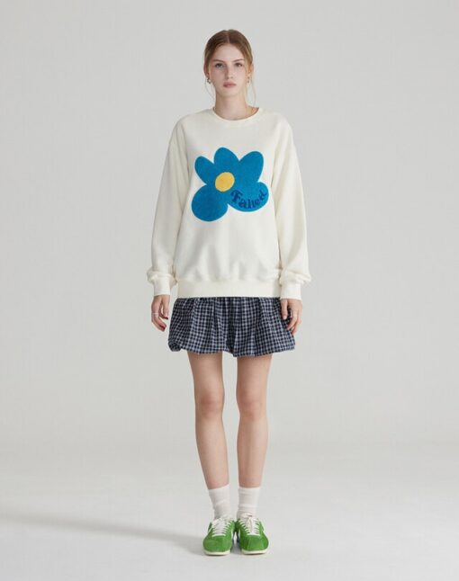 FALLETT BOUCLE FLOWER SWEATSHIRT-2col - Image 6