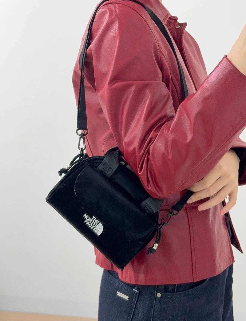 THE NORTH FACE K'S PADDING TOTE BAG MINI-3 colors - Image 15