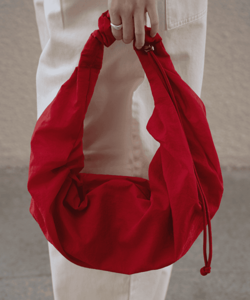 ACOC SMALL TANGLE TWIST BAG-RED