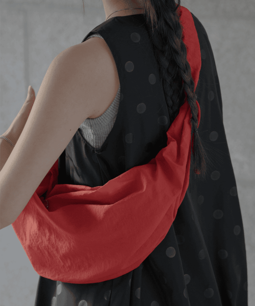 Alternative view of ACOC SMALL TANGLE TWIST BAG-RED