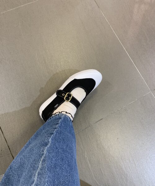 Alternative view of VANS MARY JANE