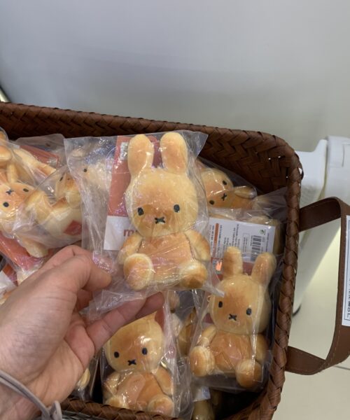 Alternative view of MIFFY BAKED BREAD KEYRING-2 style