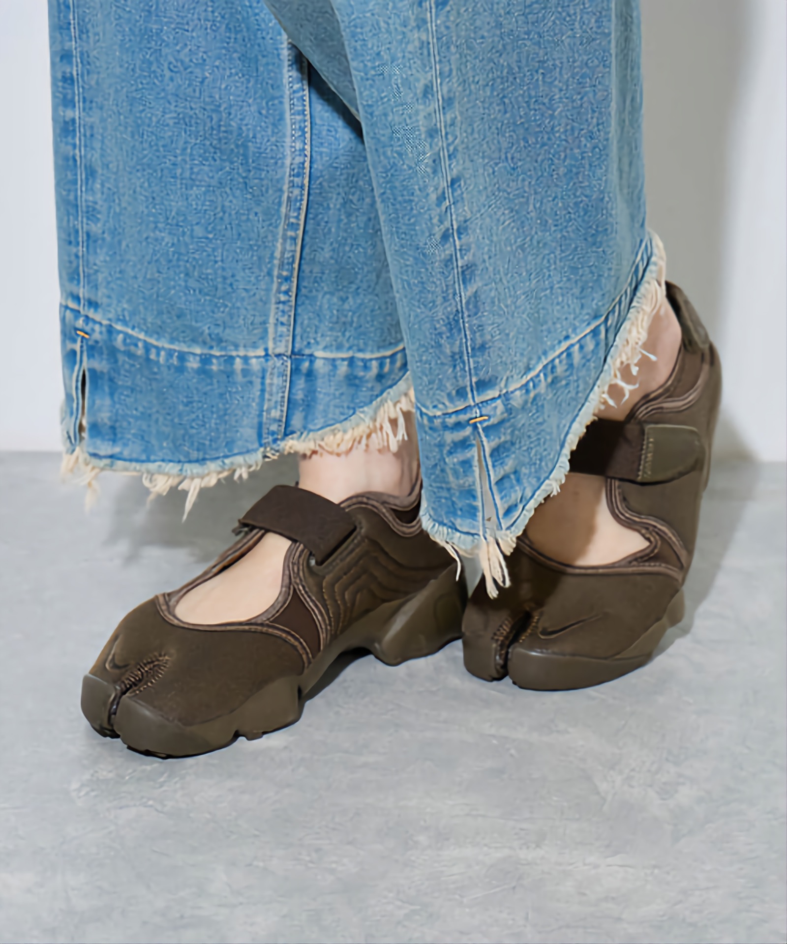 NIKE AIR RIFT NEO-DARK HAZEL深榛子色 - Image 2