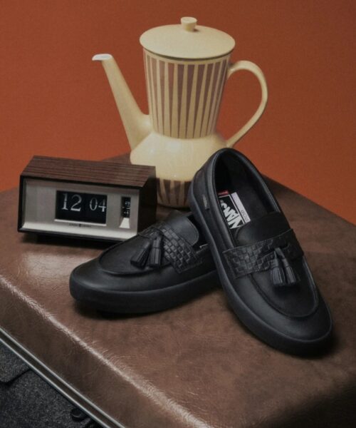 Alternative view of VANS SKATE LOAFER-2 colors