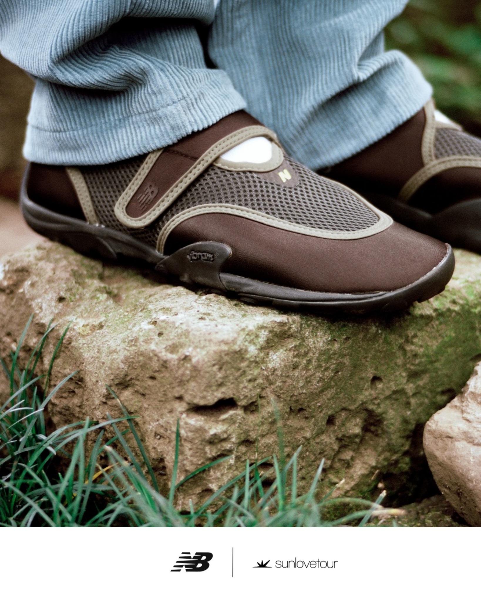 NEW BALANCE X SUNLOVETOUR MT2-Brown color