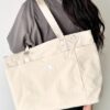 THE NORTH FACE LINDEN TOTE BAG-3 colors - Image 9